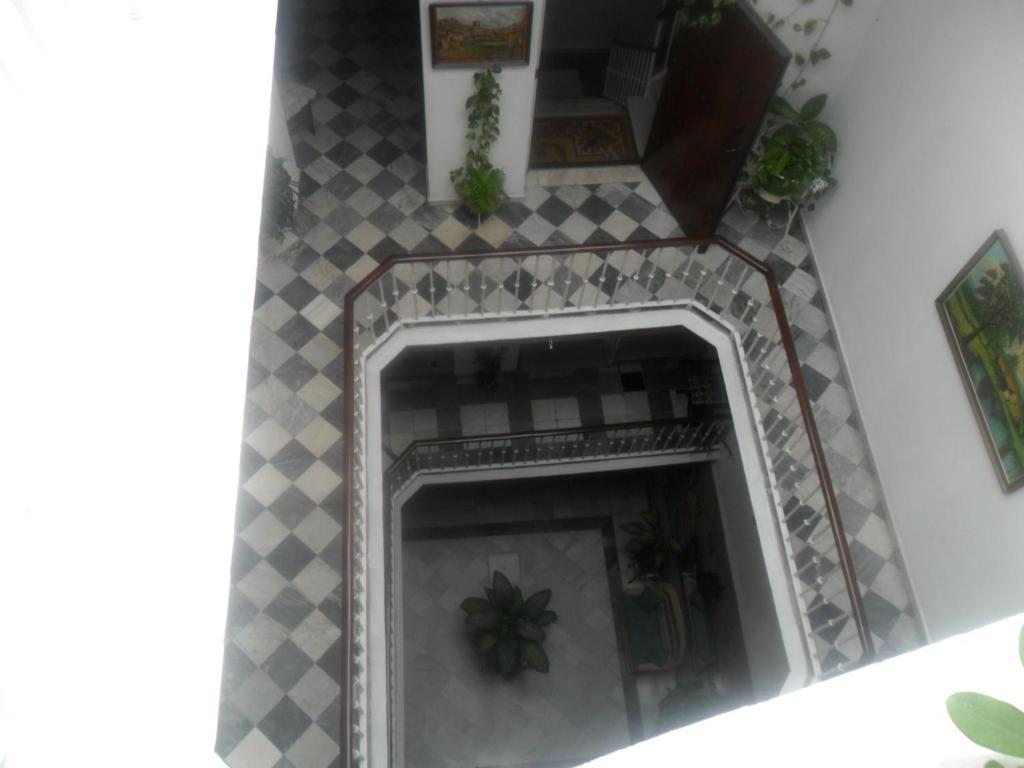 Hostal Centro Sol Cadiz Luaran gambar